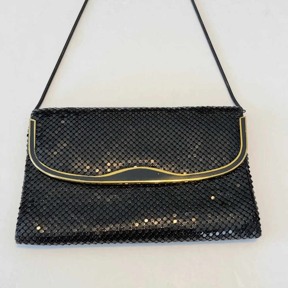 Vintage Black Metal Mesh Evening Bag Gold Trim Snake Chain Clutch‎